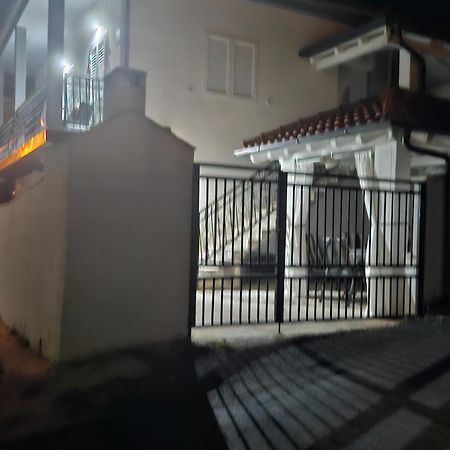 Apartman Stella Rovanjska Exteriör bild