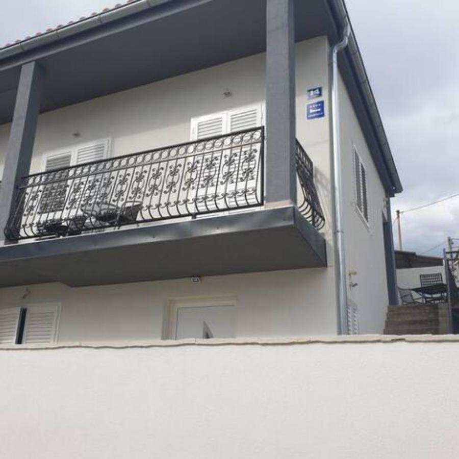 Apartman Stella Rovanjska Exteriör bild