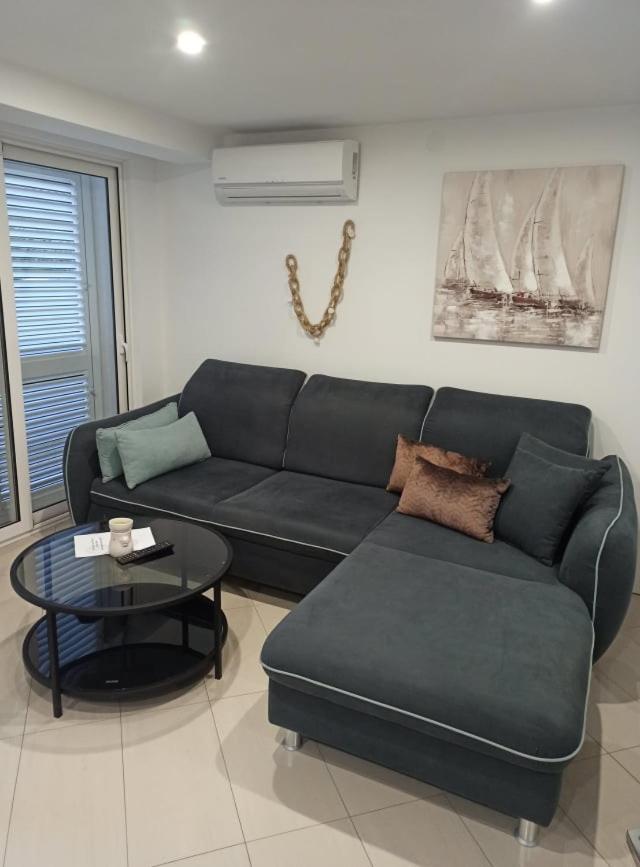 Apartman Stella Rovanjska Exteriör bild
